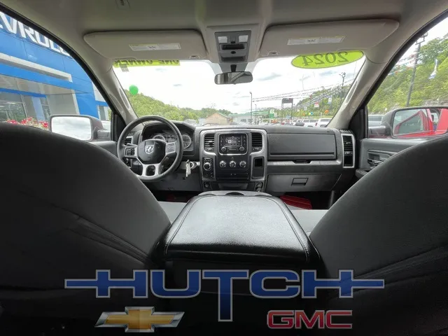 2024 Ram 1500 Classic SLT