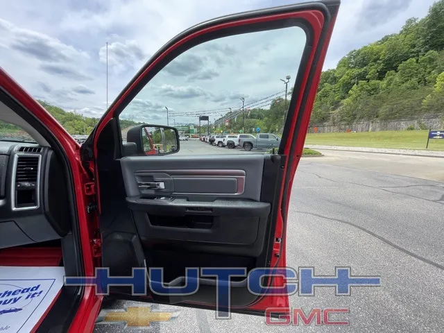 2024 Ram 1500 Classic SLT