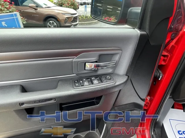 2024 Ram 1500 Classic SLT