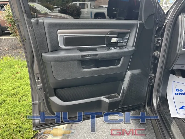 2024 Ram 1500 Classic Warlock