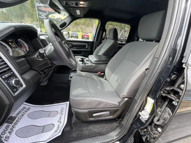 2024 Ram 1500 Classic Warlock