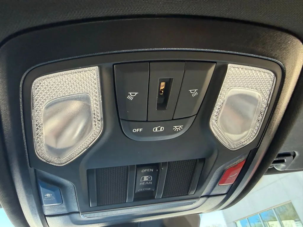 2025 Ram 1500 Warlock