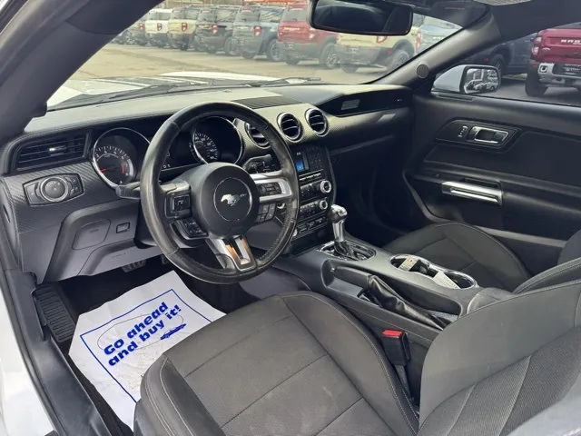 2015 Ford Mustang V6