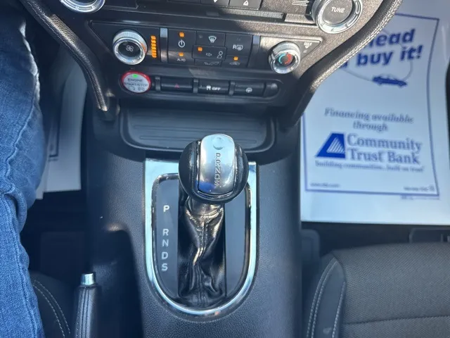 2017 Ford Mustang V6