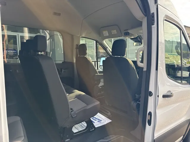 2025 Ford Transit-350 XL