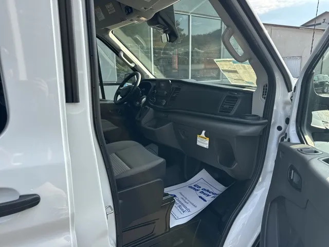 2025 Ford Transit-350 XL