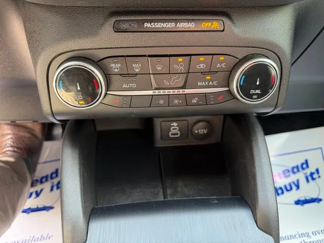 2025 Ford Escape ST-Line Select