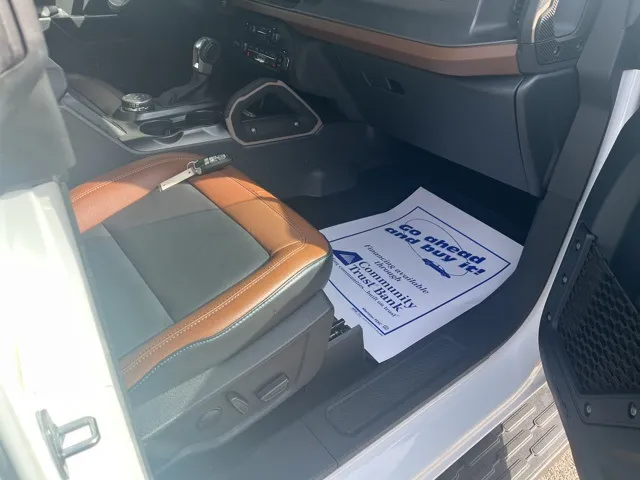 2024 Ford Bronco Outer Banks