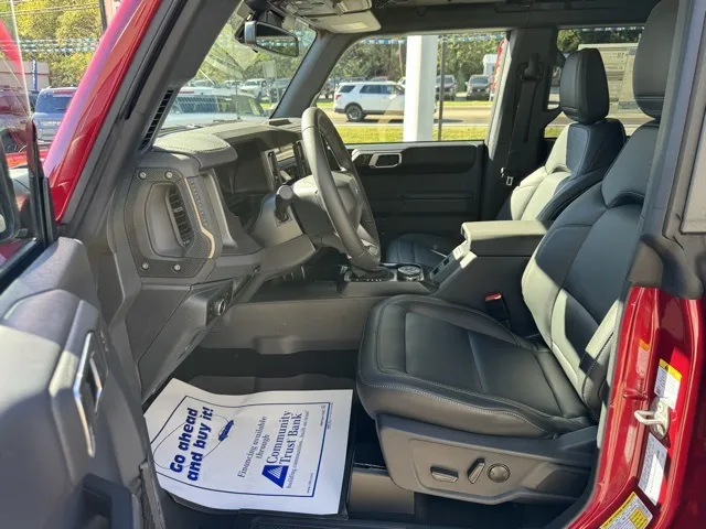 2025 Ford Bronco Badlands