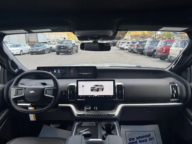 2025 Ford Expedition Platinum