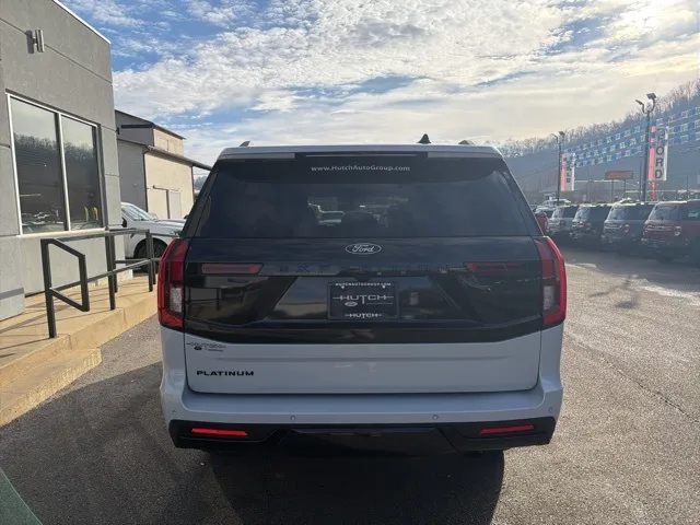 2025 Ford Expedition Platinum