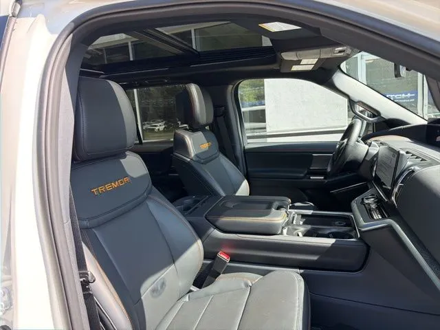 2026 Ford Expedition Tremor