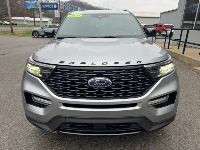 2023 Ford Explorer ST-Line