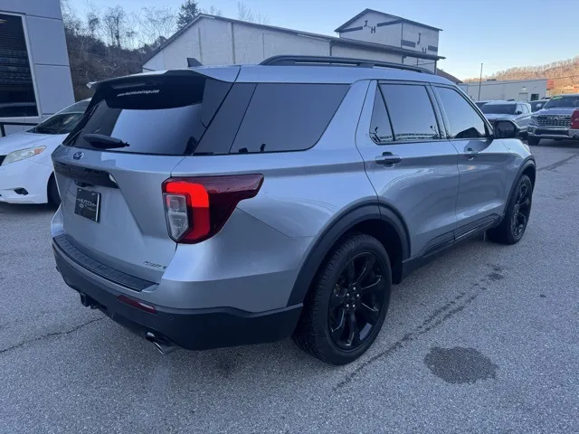 2023 Ford Explorer ST-Line