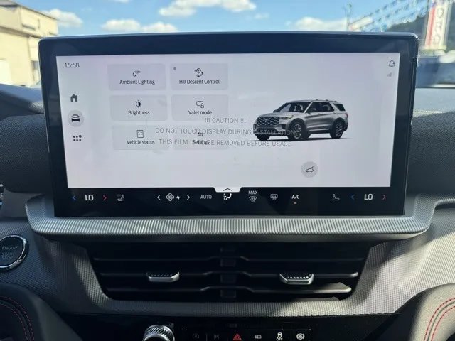 2025 Ford Explorer ST-Line