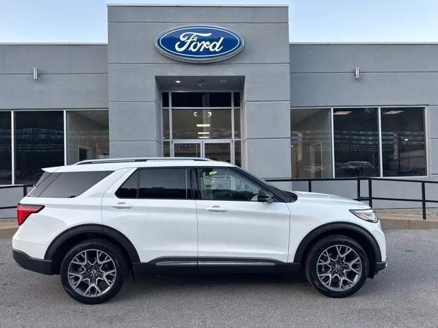 2025 Ford Explorer Platinum