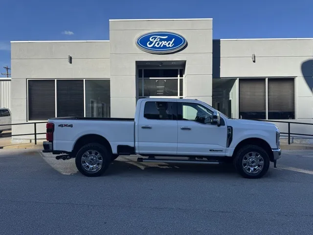2026 Ford F-250SD Lariat