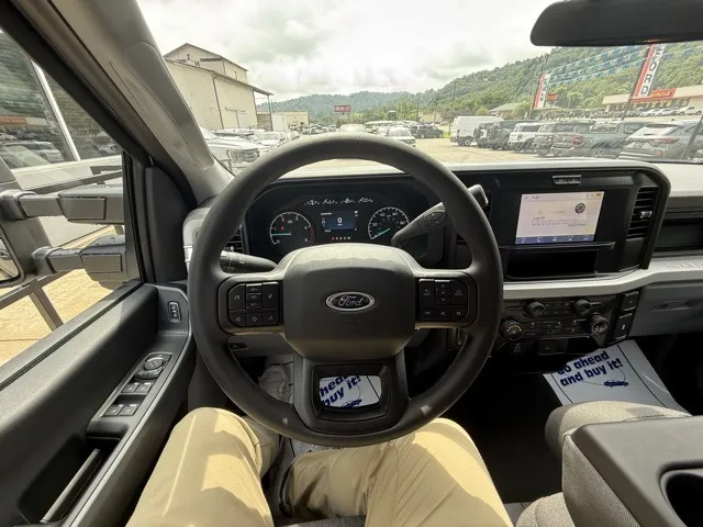 2025 Ford F-350SD XL