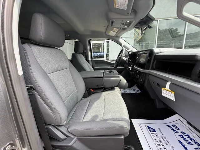 2025 Ford F-350SD XL