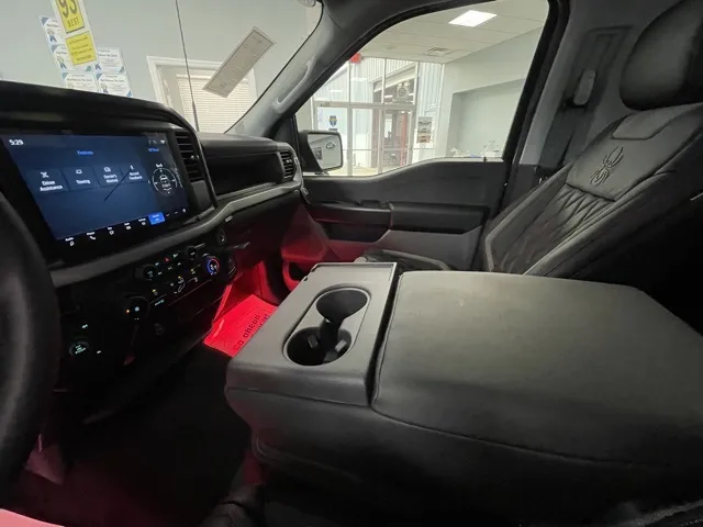 2025 Ford F-150 Black Widow
