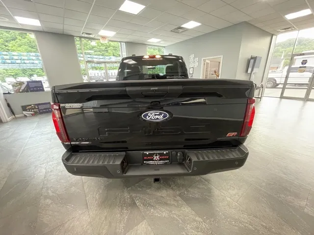 2025 Ford F-150 Black Widow
