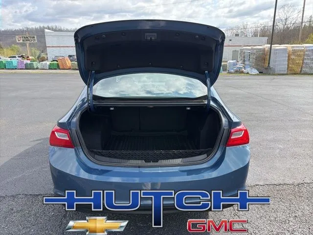 2024 Chevrolet Malibu LS