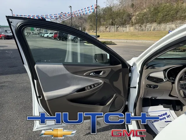 2025 Chevrolet Malibu LT