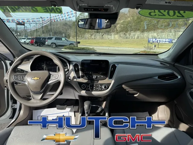2025 Chevrolet Malibu LT