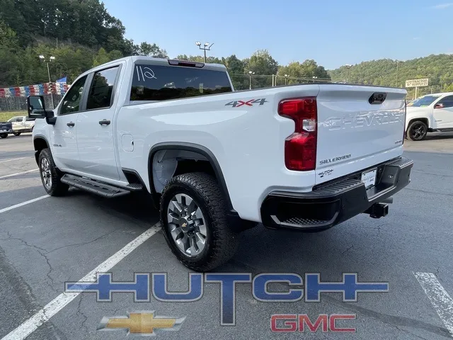 2025 Chevrolet Silverado 2500HD Custom