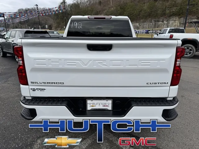 2023 Chevrolet Silverado 1500 Custom