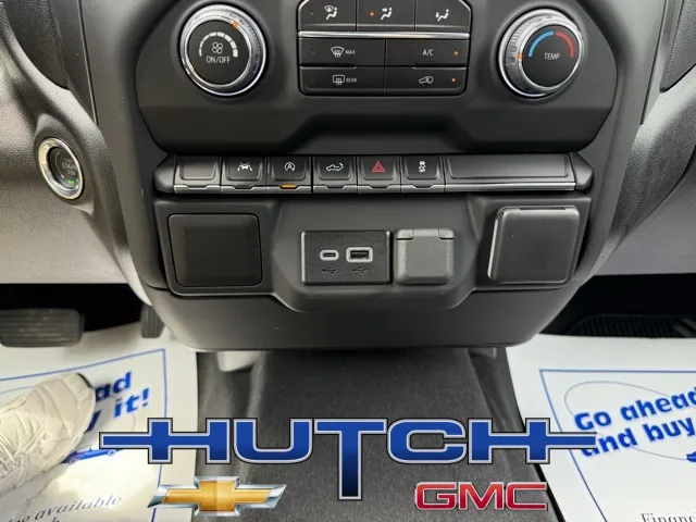 2025 Chevrolet Silverado 1500 Custom