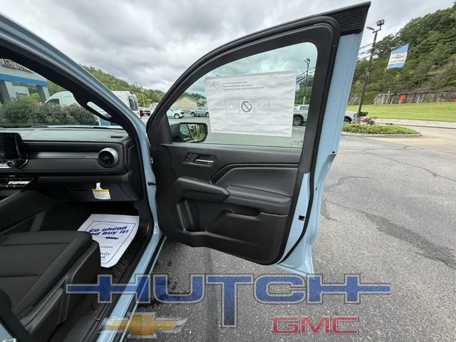 2025 Chevrolet Colorado LT