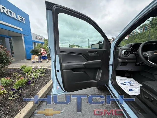 2025 Chevrolet Colorado LT