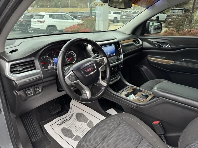2020 GMC Acadia SLE