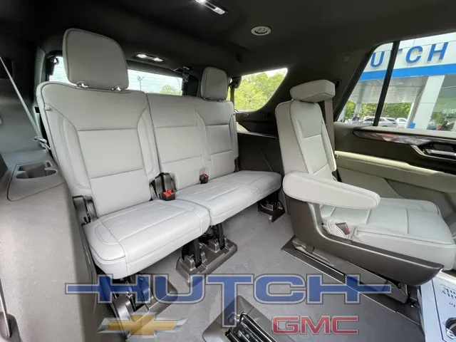 2025 GMC Yukon Elevation
