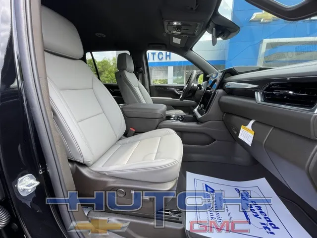 2025 GMC Yukon Elevation