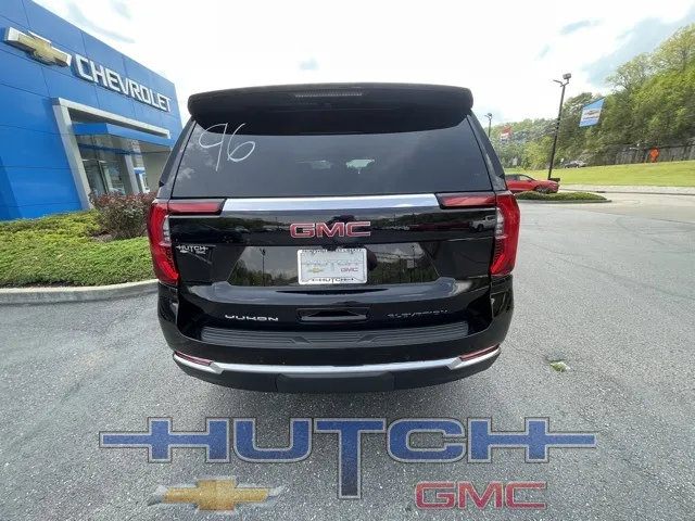2025 GMC Yukon Elevation