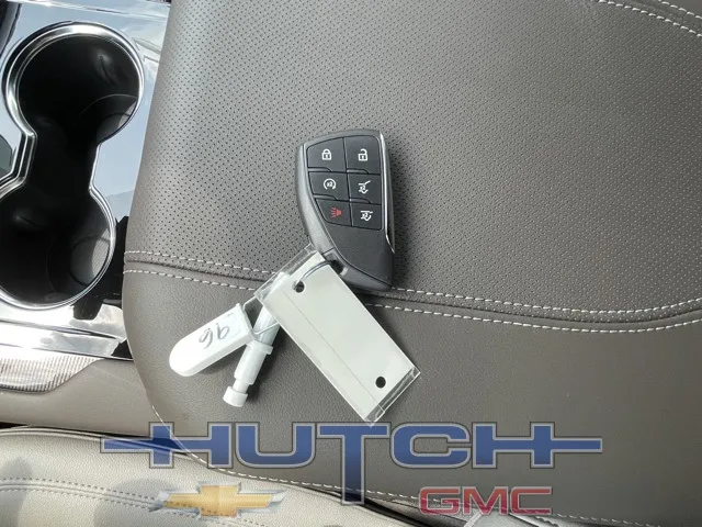 2025 GMC Yukon Elevation