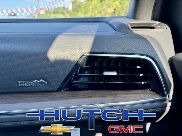 2025 Chevrolet Suburban High Country