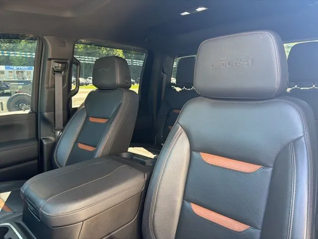 2023 GMC Sierra 2500HD AT4