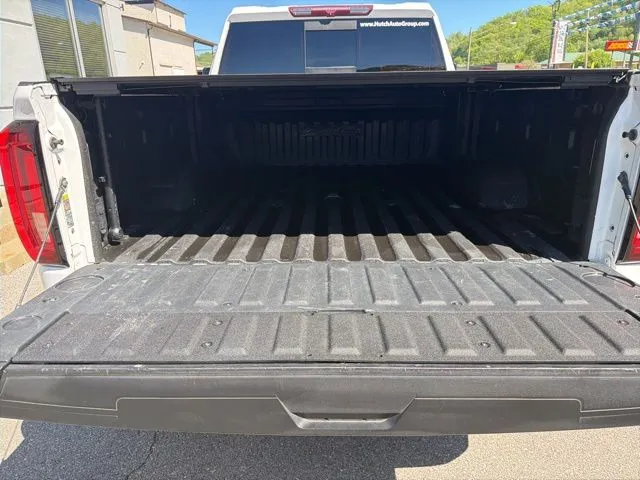 2023 GMC Sierra 2500HD AT4