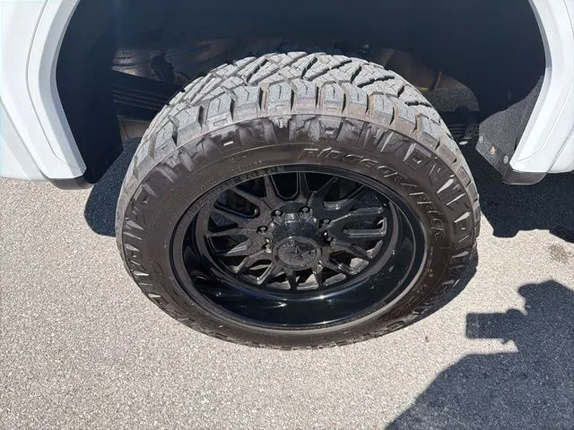 2023 GMC Sierra 2500HD AT4