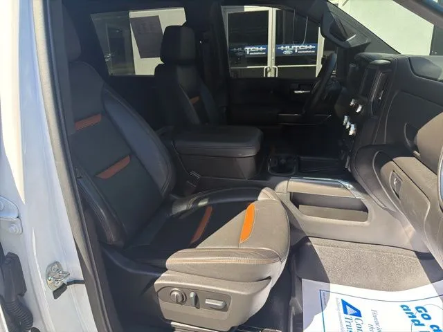 2023 GMC Sierra 2500HD AT4