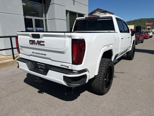 2023 GMC Sierra 2500HD AT4