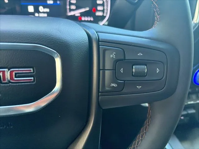 2023 GMC Sierra 2500HD AT4