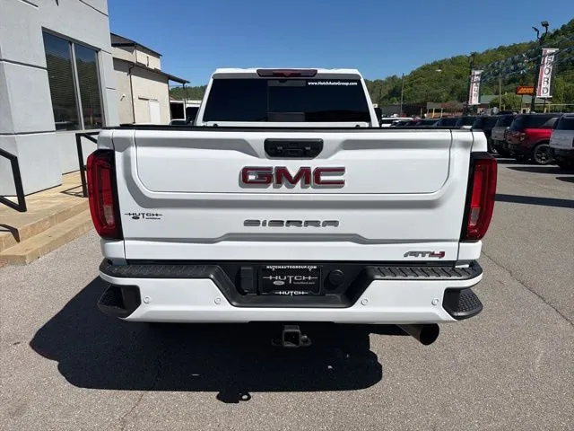 2023 GMC Sierra 2500HD AT4
