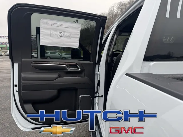 2026 GMC Sierra 2500HD SLT