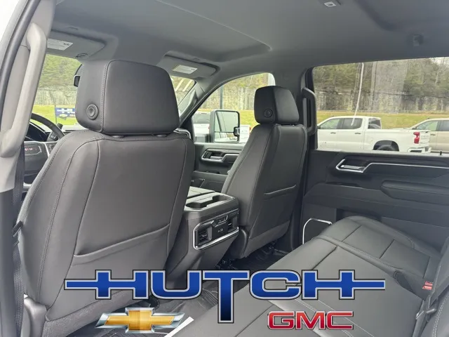 2026 GMC Sierra 2500HD SLT