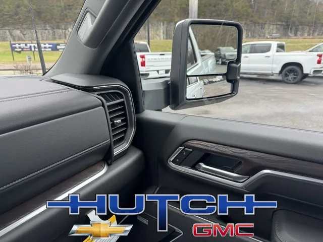 2026 GMC Sierra 2500HD SLT