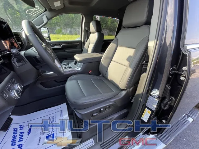 2025 GMC Sierra 2500HD SLT